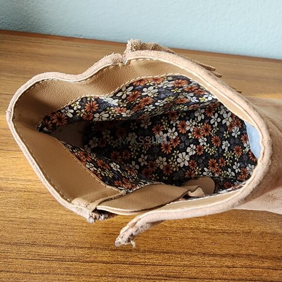 Massini Faux Suede Fringe Zip Hidden Wedge Ankle Booties - Picture 5 of 9